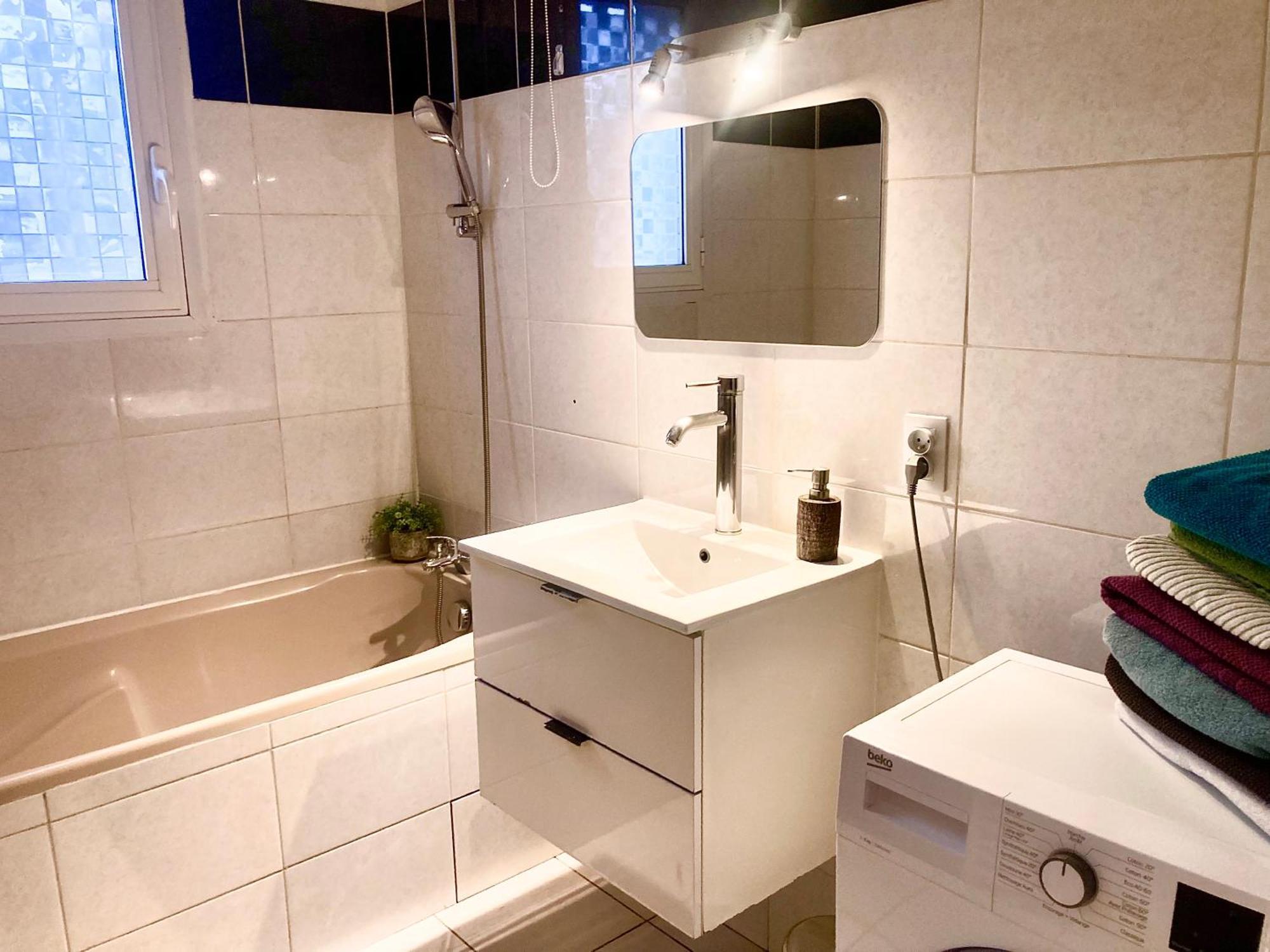 Villa 110M2, 7 Pers, Jacuzzi , 3 Chambres, Terrain Clos Et Arbore 2500M2 Trèbes Zewnętrze zdjęcie